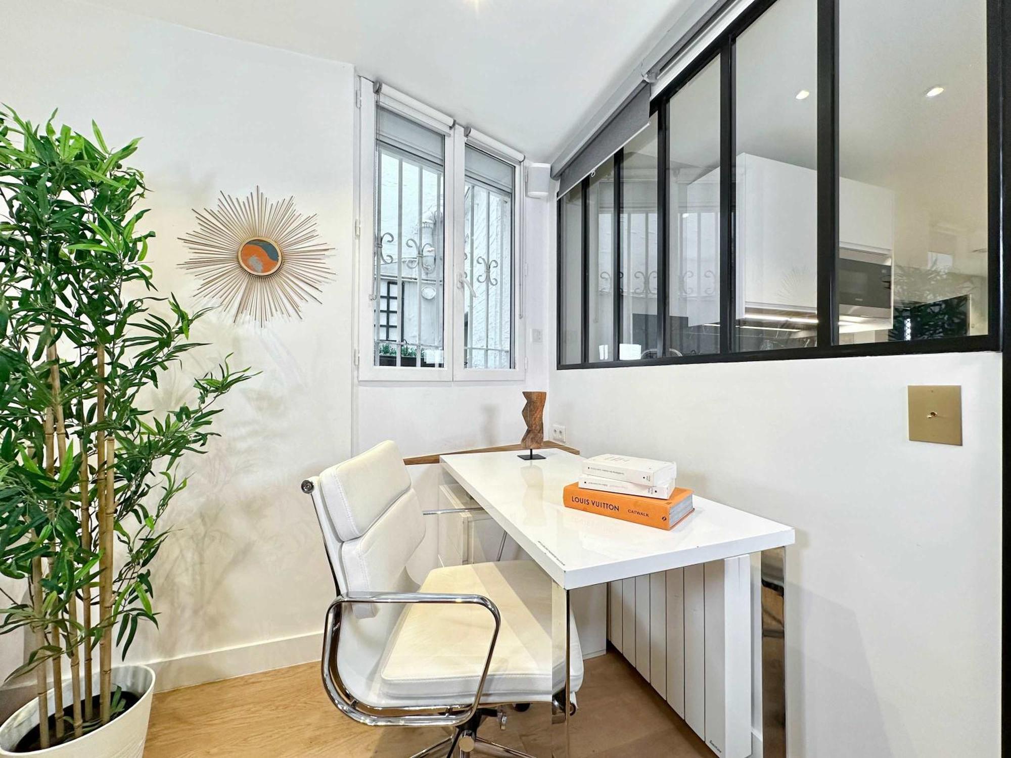 Deluxe Apartment Near The Tour Eiffel Париж Экстерьер фото
