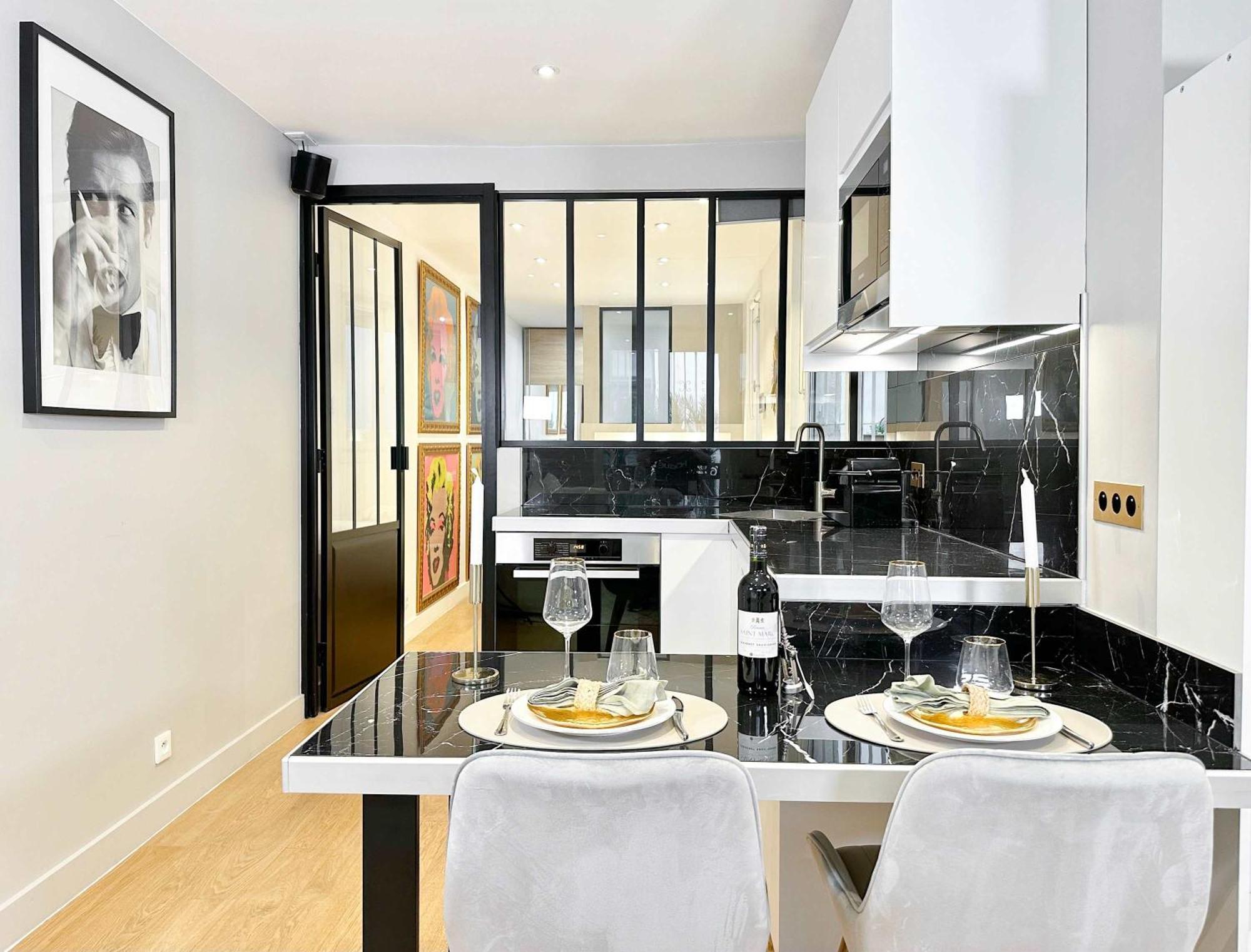 Deluxe Apartment Near The Tour Eiffel Париж Экстерьер фото